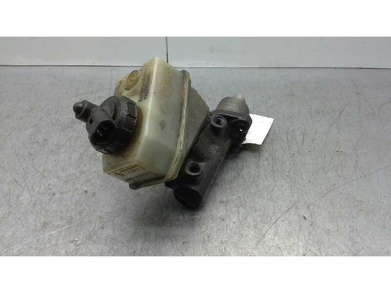 Recambio de bomba freno para renault clio i fase i+ii (b/c57) 1.2 referencia OEM IAM 7700800532  
