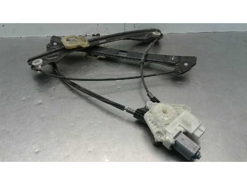 Recambio de elevalunas delantero derecho para seat toledo (kg3) reference referencia OEM IAM 5JA959802 SVM 40125 03 1400130273