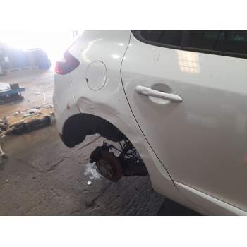 renault megane iii hatchback (bz0/1_, b3_) del año 2015