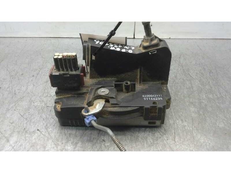 Recambio de cerradura puerta delantera derecha para nissan primastar (x..) 2.0 dci diesel referencia OEM IAM 8200042171  