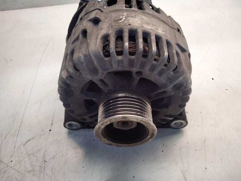 Recambio de alternador para citroen xsara berlina 2.0 hdi 66kw premier referencia OEM IAM   