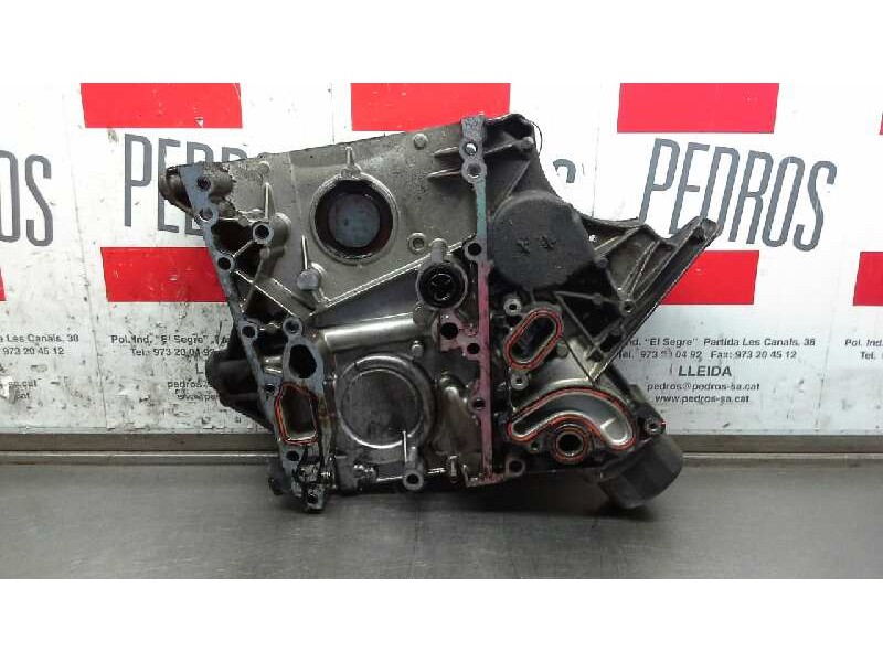 Recambio de tapa distribucion exterior para mercedes clase m (w163) 270 cdi (163.113) referencia OEM IAM R611015110210  