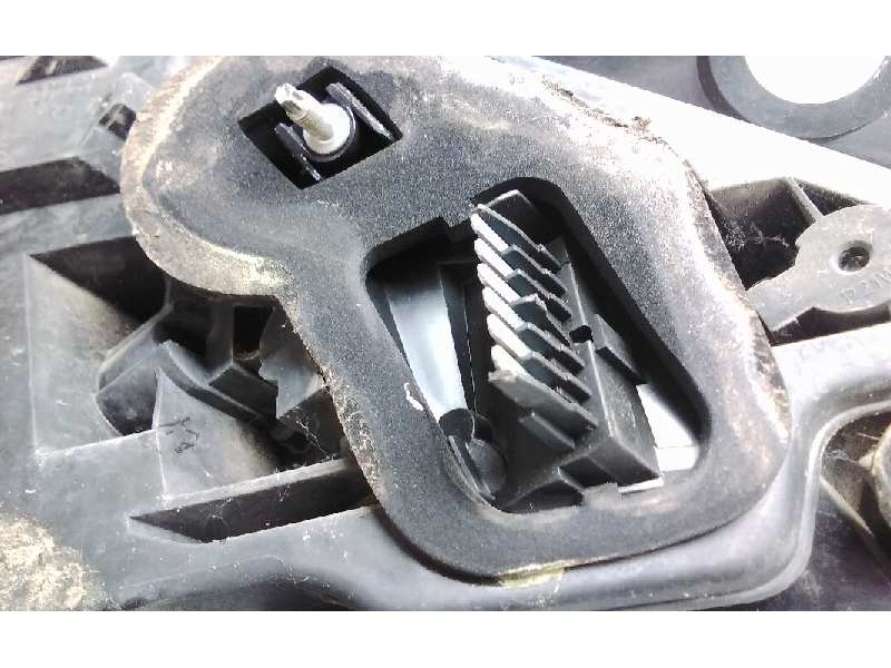 Recambio de piloto trasero derecho para opel astra h ber. cosmo referencia OEM IAM 24451837  