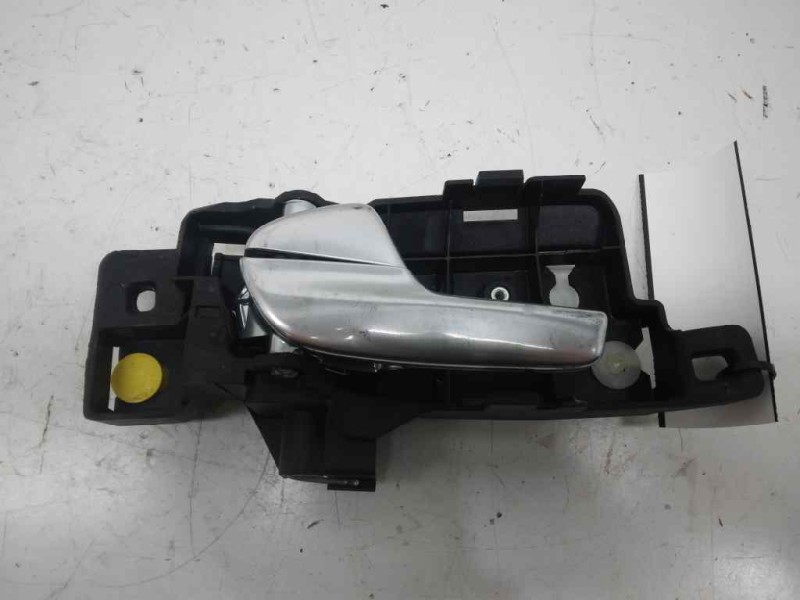 Recambio de maneta interior delantera izquierda para ford mondeo ber. (ca2) referencia OEM IAM   