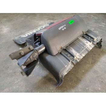Recambio de guardabarro trasero izquierdo para scania r480 referencia OEM IAM   