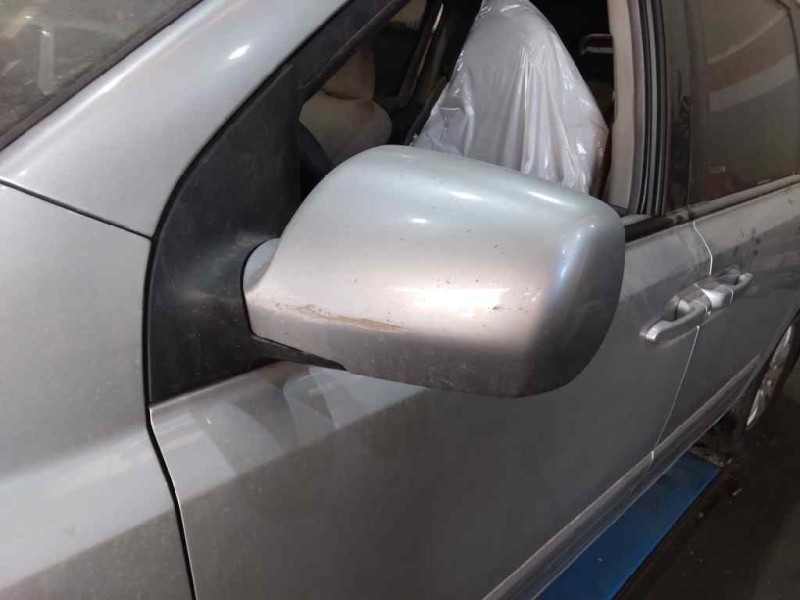 kia carnival del año 2006