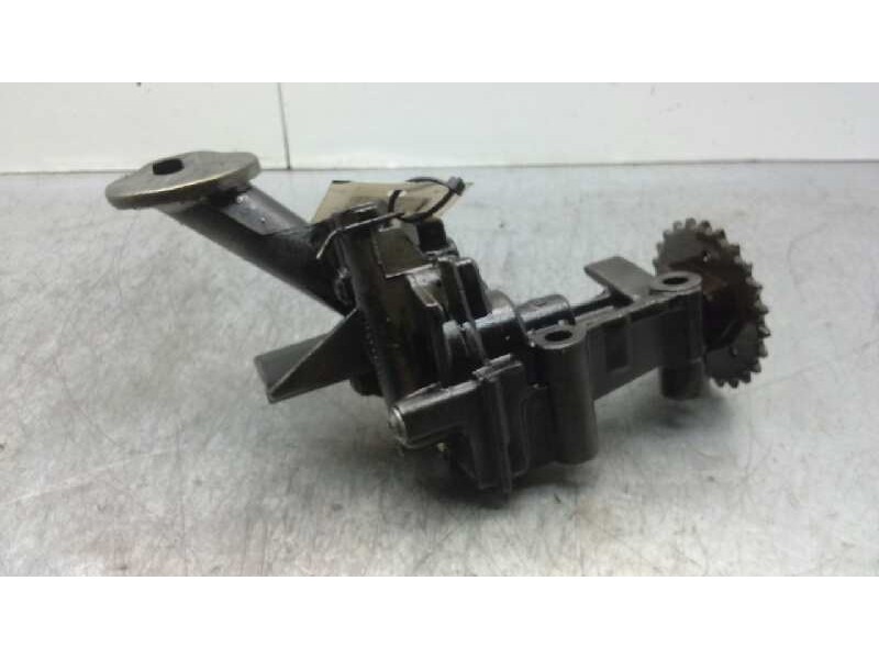 Recambio de bomba aceite para renault megane i berlina hatchback (ba0) 1.9 d rn referencia OEM IAM 77Q0600252  