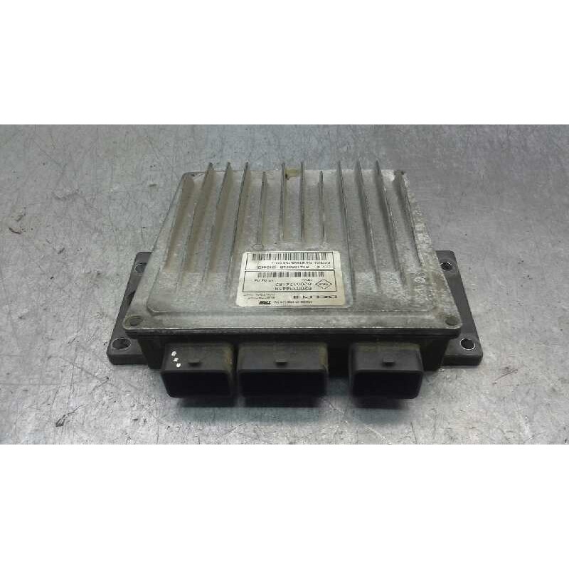 Recambio de centralita motor uce para renault megane ii classic berlina confort authentique referencia OEM IAM 8200334419 223 