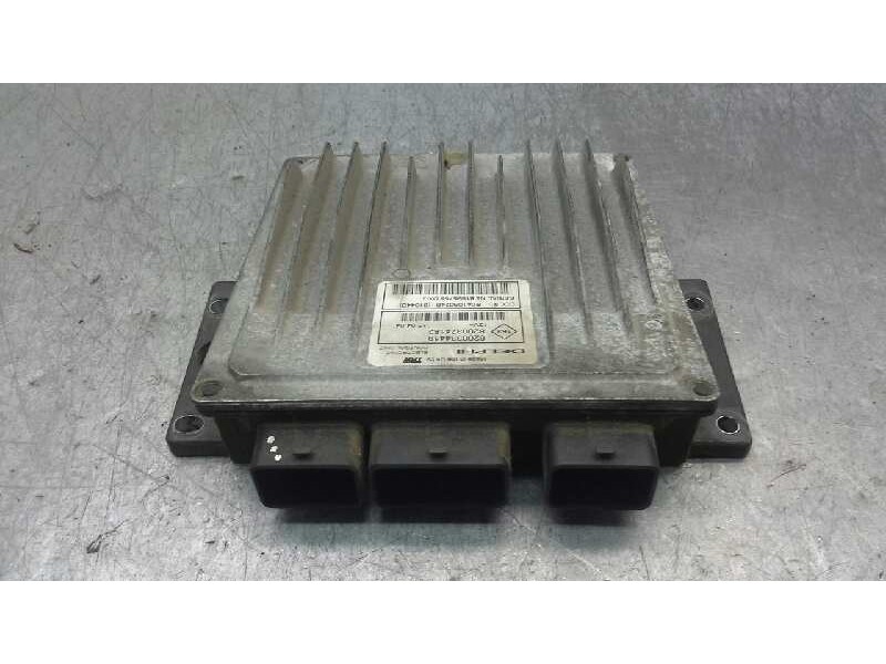 Recambio de centralita motor uce para renault megane ii classic berlina confort authentique referencia OEM IAM 8200334419 223 