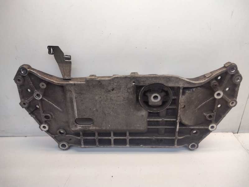 Recambio de subchasis para audi a3 sportback (8p) 2.0 tdi ambiente referencia OEM IAM 1K0199369F  