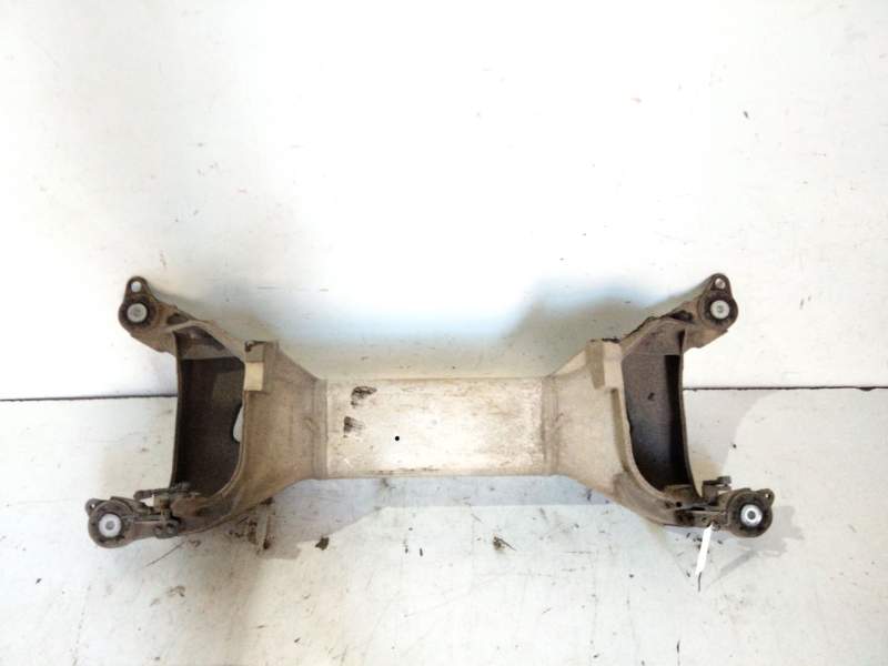 Recambio de subchasis trasero para citroën ds 7 ds 7 crossback buehdi referencia OEM IAM 9640718610  