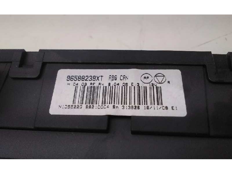 Recambio de mando climatizador para citroen c3 1.4 hdi cool referencia OEM IAM 96588239XT  