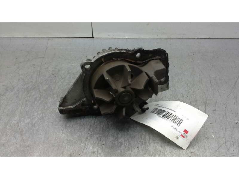 Recambio de bomba agua para citroen berlingo 2.0 hdi multispace referencia OEM IAM   