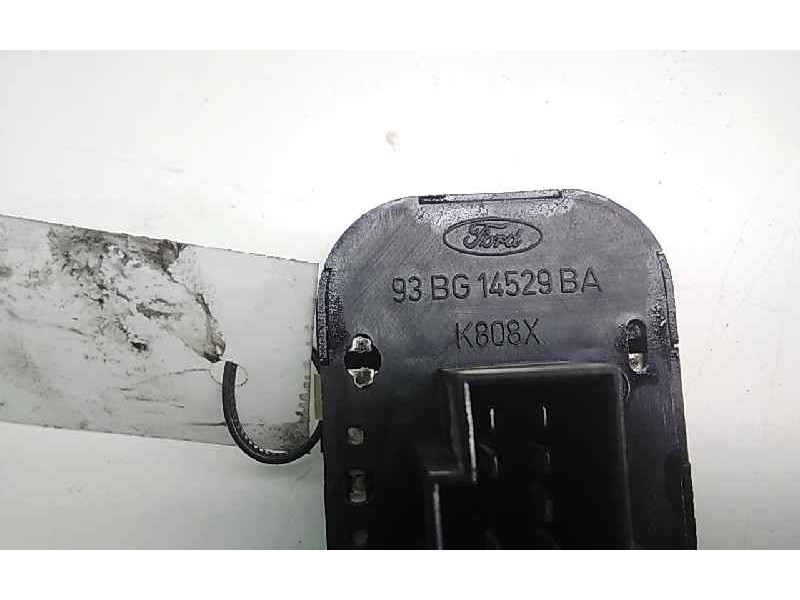 Recambio de mando elevalunas delantero izquierdo para ford mondeo berlina/familiar (fd) clx berlina referencia OEM IAM 93BG14529