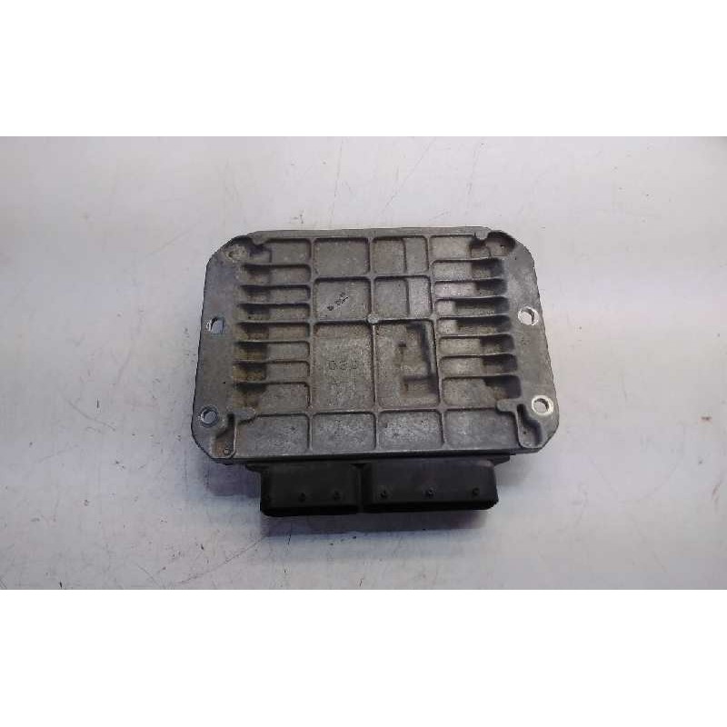 Recambio de centralita motor uce para subaru legacy kombi/outback b14 premium referencia OEM IAM 22611AP840  