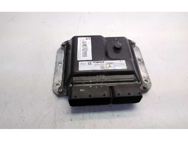 Recambio de centralita motor uce para subaru legacy kombi/outback b14 premium referencia OEM IAM 22611AP840  