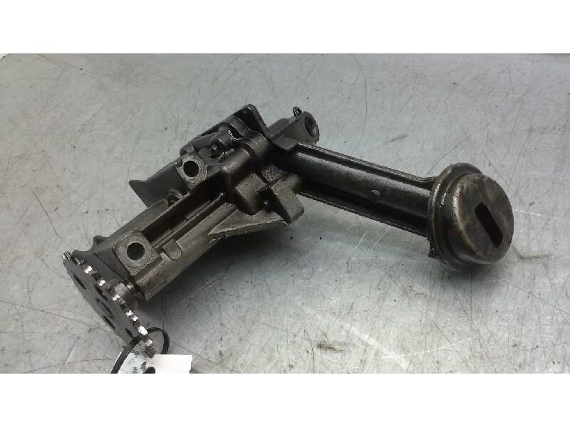 Recambio de bomba aceite para nissan kubistar (x76) 1.5 dci turbodiesel cat referencia OEM IAM 7700600532  