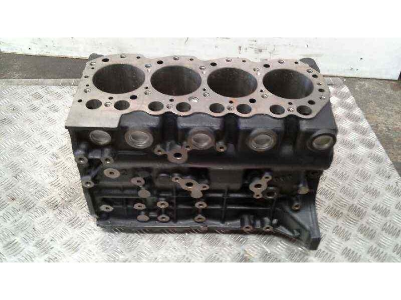 Recambio de bloque para nissan terrano (wd21) 2.7 turbodiesel referencia OEM IAM 110107F427  110107F427