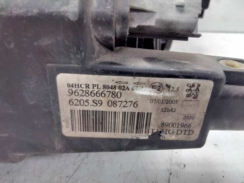 Recambio de faro izquierdo para peugeot 206 berlina quicksilver referencia OEM IAM 9638666780  