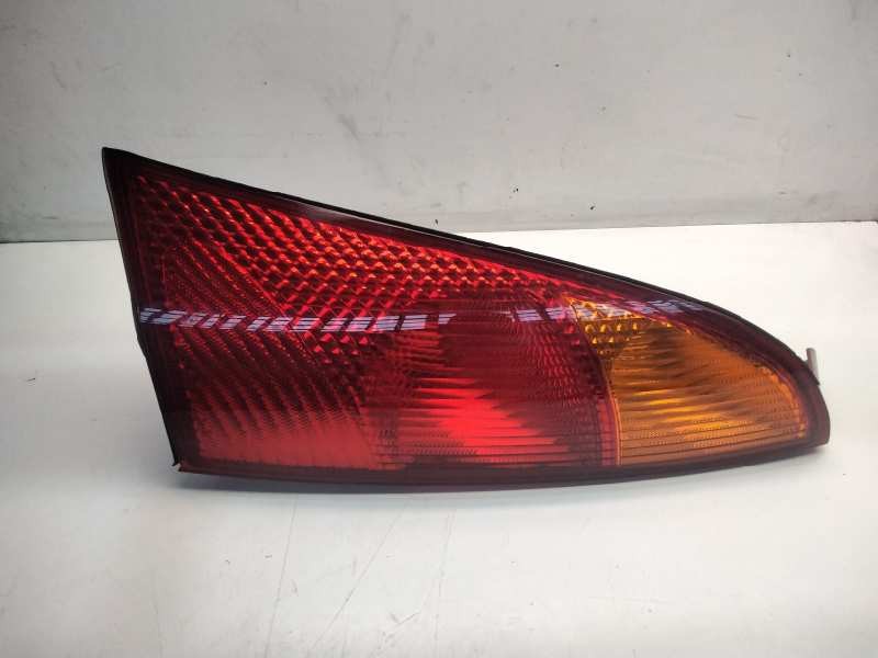 Recambio de piloto trasero derecho para ford focus berlina (cap) referencia OEM IAM   