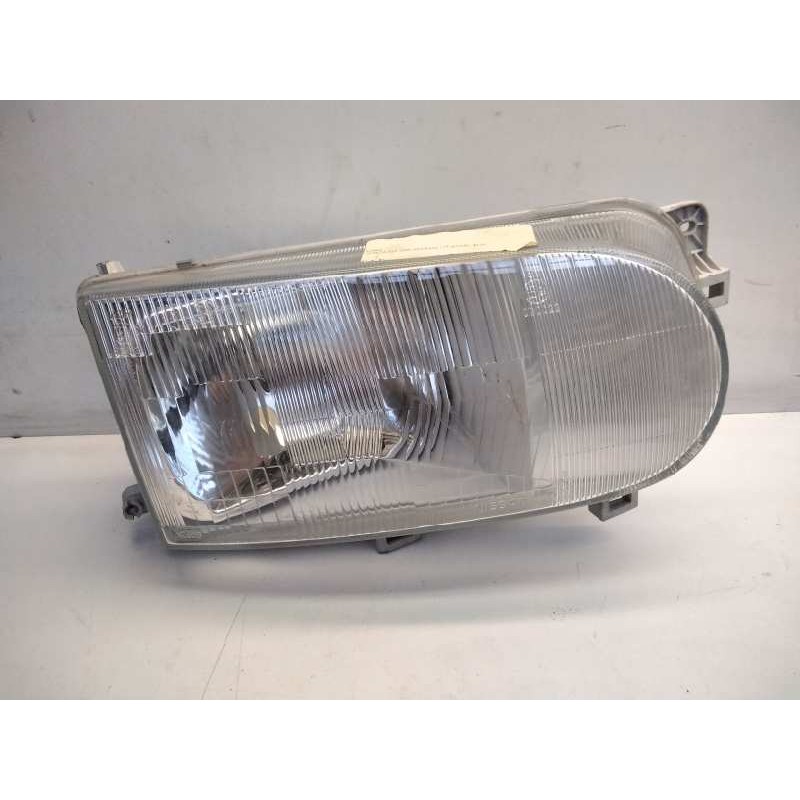 Recambio de faro derecho para nissan vanette cargo referencia OEM IAM 260107C007  