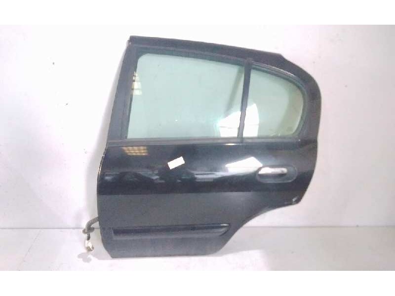 Recambio de puerta trasera izquierda para nissan almera (n16/e) acenta referencia OEM IAM 821015M431  