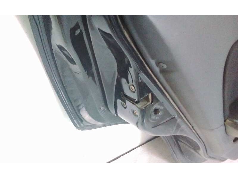 Recambio de puerta trasera izquierda para nissan almera (n16/e) acenta referencia OEM IAM 821015M431  