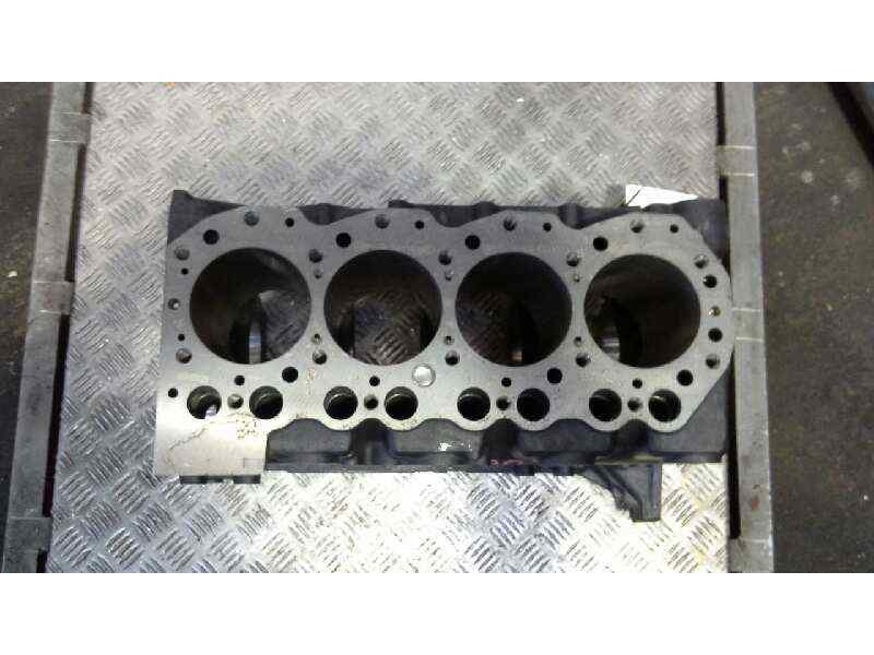 Recambio de bloque para nissan terrano (wd21) 2.7 turbodiesel referencia OEM IAM TD27  11010G2435