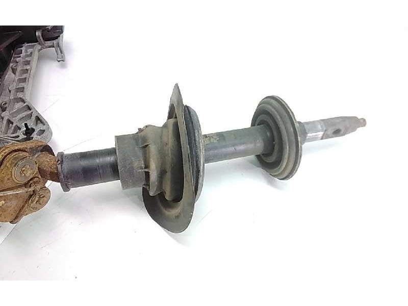 Recambio de columna direccion para land rover discovery v6 td se referencia OEM IAM M07125B026733  