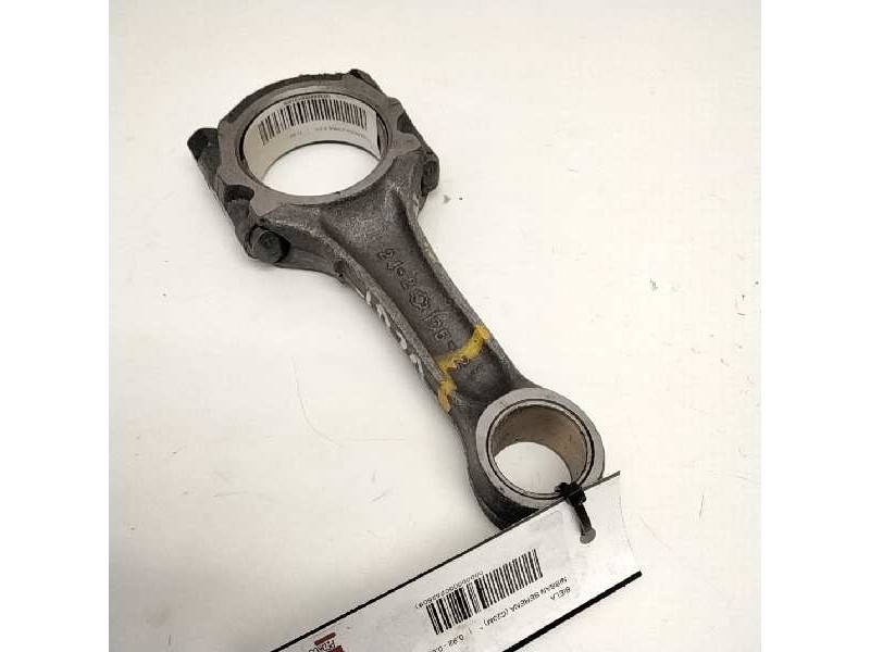 Recambio de biela para nissan serena (c23m) referencia OEM IAM 2421C52  