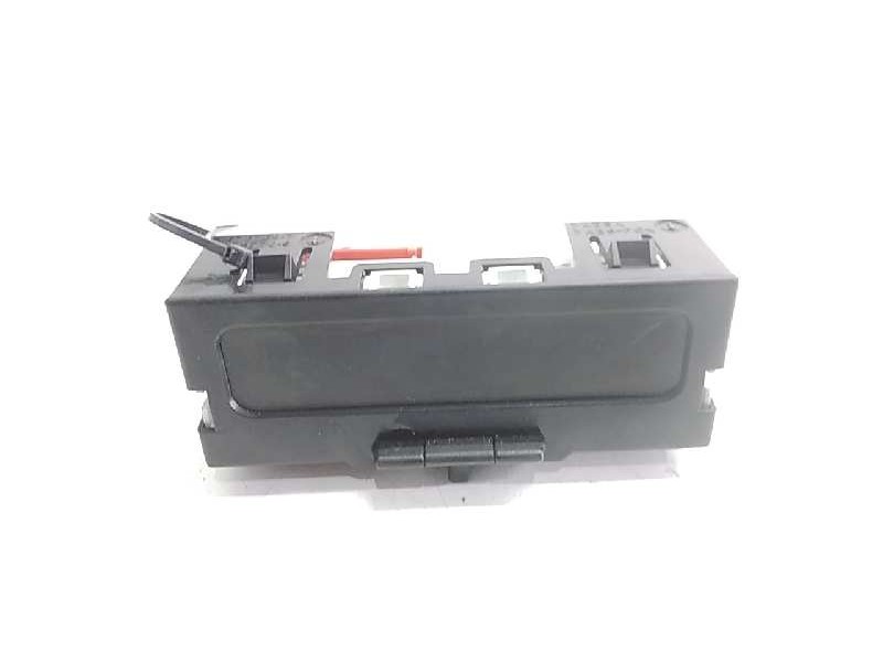 Recambio de pantalla multifuncion para renault megane ii berlina 5p expression referencia OEM IAM 8200107839B  
