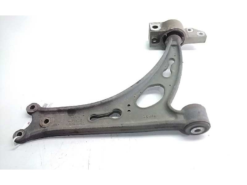 Recambio de brazo suspension inferior delantero derecho para volkswagen scirocco (137) 1.4 tsi (118kw) referencia OEM IAM 1K0407