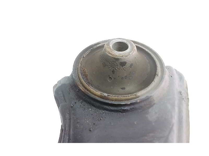 Recambio de brazo suspension inferior delantero derecho para opel corsa d color edition referencia OEM IAM   