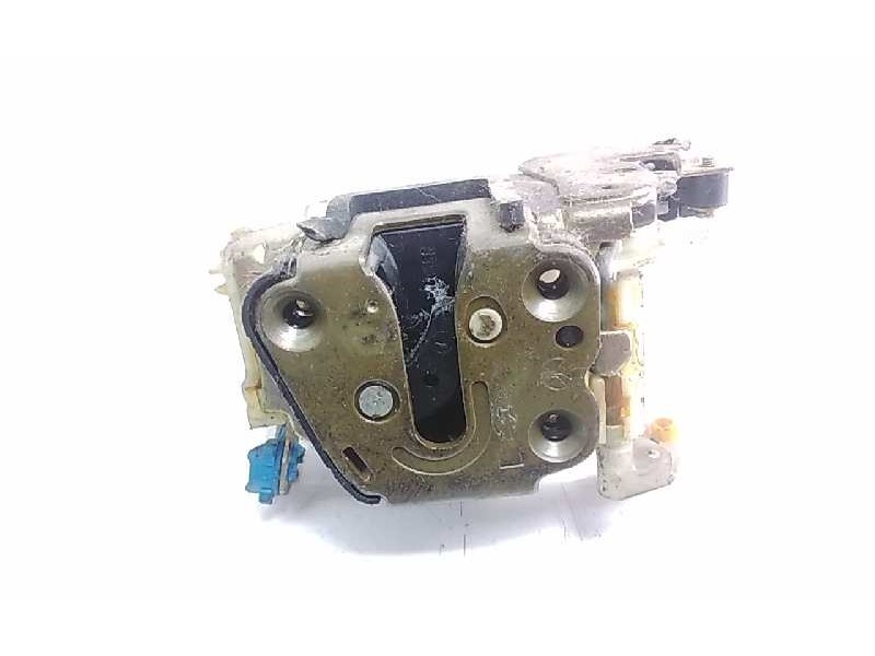 Recambio de cerradura puerta delantera izquierda para nissan terrano (wd21) referencia OEM IAM   