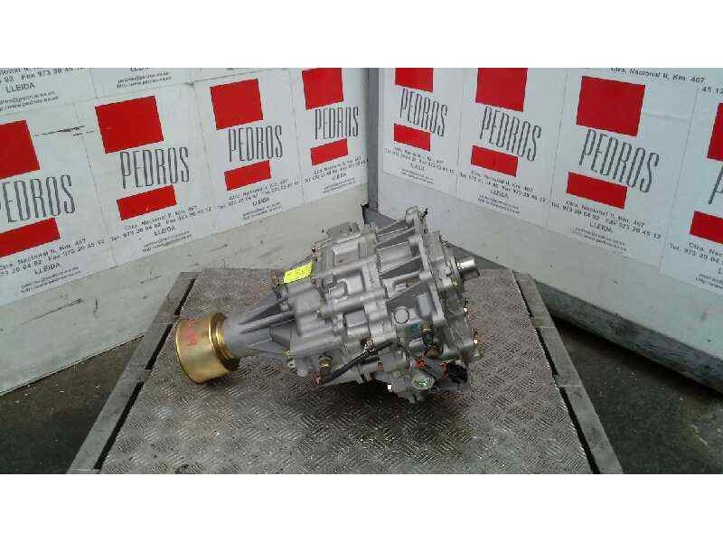 Recambio de caja transfer para nissan terrano (wd21) 2.7 turbodiesel referencia OEM IAM 33100G2305  33100G2305