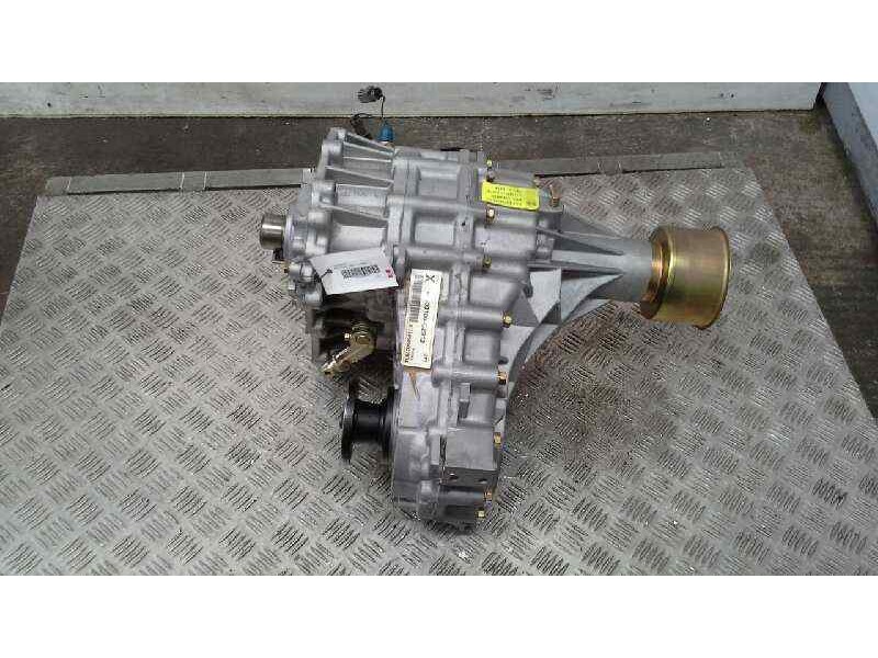 Recambio de caja transfer para nissan terrano (wd21) 2.7 turbodiesel referencia OEM IAM 33100G2312  33100G2312