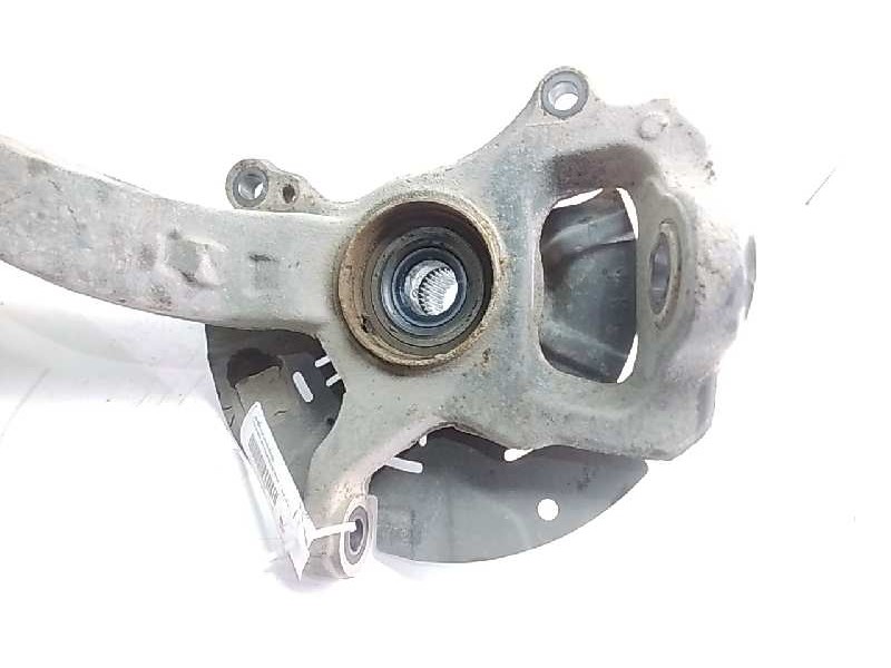 Recambio de mangueta delantera derecha para ford ranger (tke) doppelkabine 4x4 wildtrak referencia OEM IAM EBB3CC3K170  