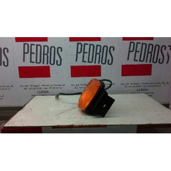 Recambio de piloto trasero central para renault premium 370 26 g 6x2 referencia OEM IAM   