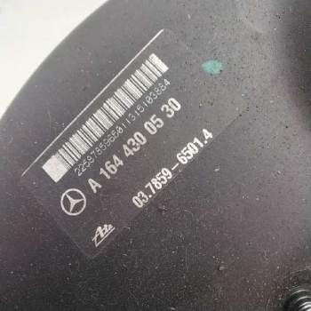 Recambio de servofreno para mercedes-benz clase m (w164) ml 350 cdi (164.122) referencia OEM IAM 1644300530  