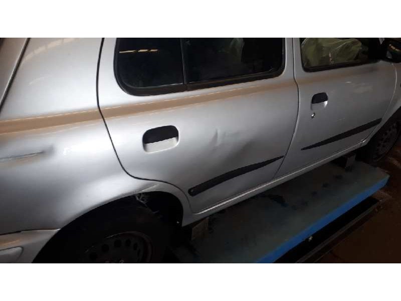 nissan micra (k11) del año 2000