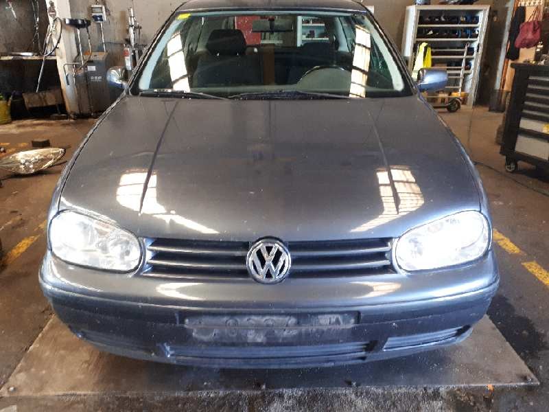 volkswagen golf iv berlina (1j1) del año 1998