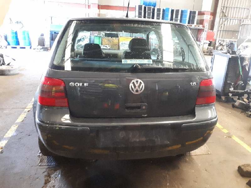 volkswagen golf iv berlina (1j1) del año 1998