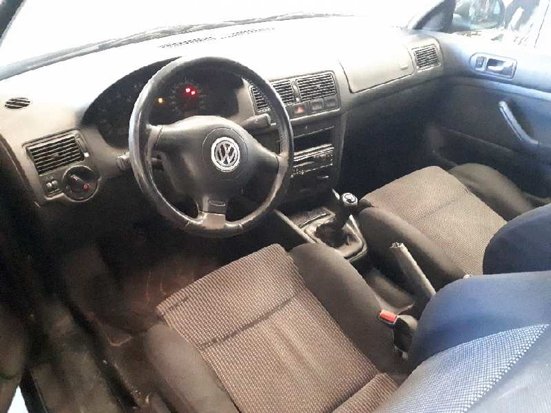 volkswagen golf iv berlina (1j1) del año 1998