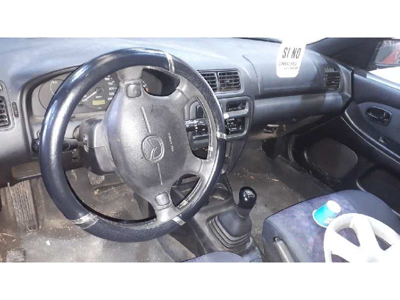mazda 323 berlina f/s (bj) del año 1997