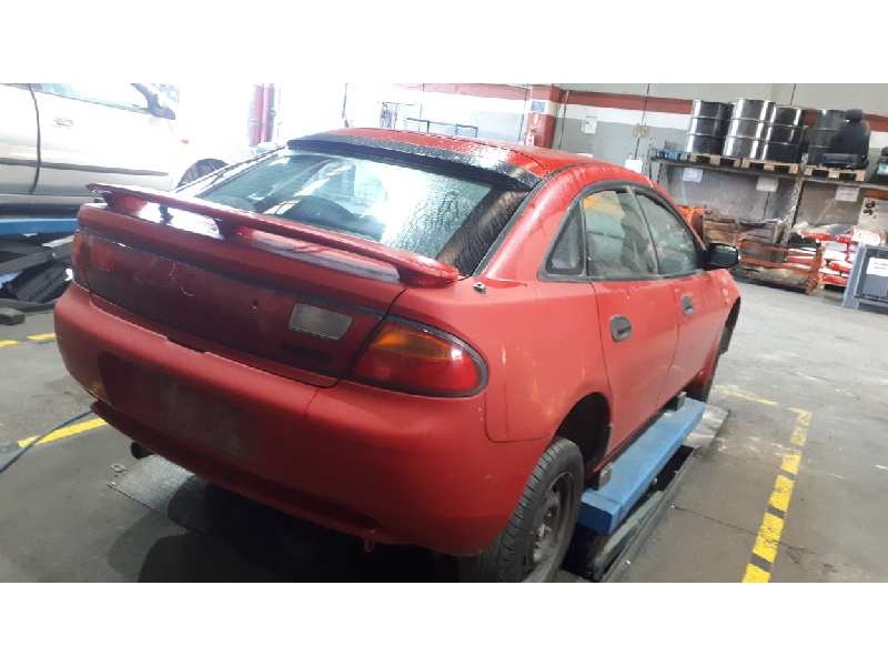 mazda 323 berlina f/s (bj) del año 1997