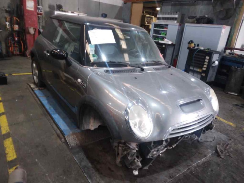 mini mini (r50,r53) del año 2004