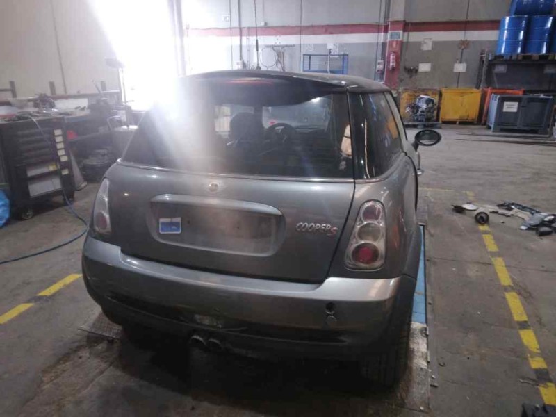 mini mini (r50,r53) del año 2004