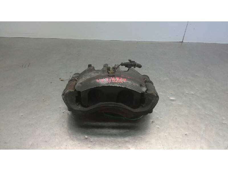 Recambio de pinza freno delantera izquierda para nissan cabstar 35.15 referencia OEM IAM 22970200  