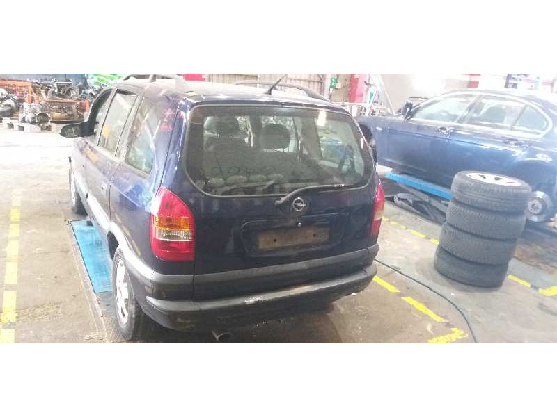 opel zafira a del año 2000