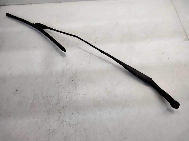 Recambio de brazo limpia delantero derecho para dacia dokker ambiance referencia OEM IAM 288860926R  